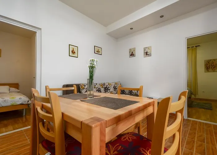 Apartman Vicenco Location *