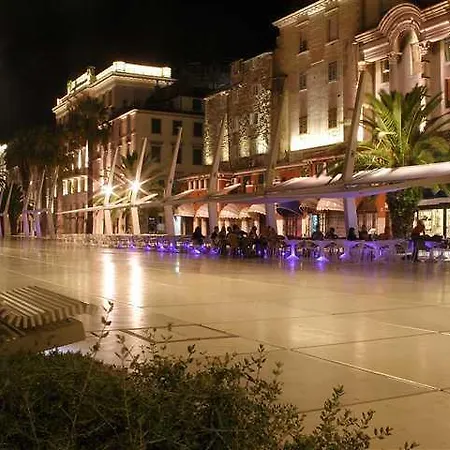 Lägenhet Vicenco Location